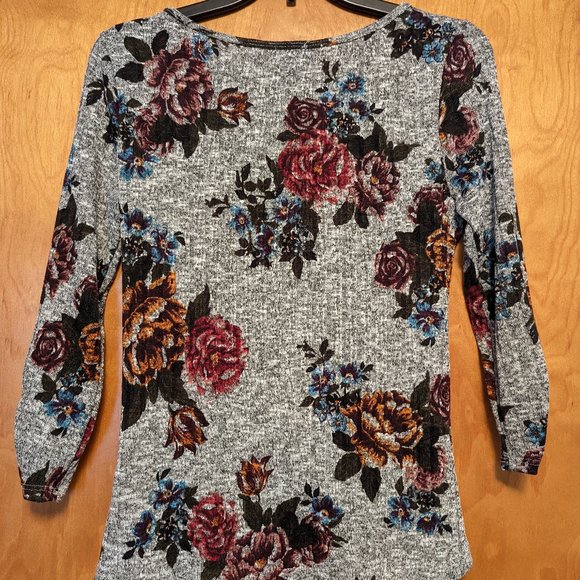 Floral Blouse - Picture 1 of 4